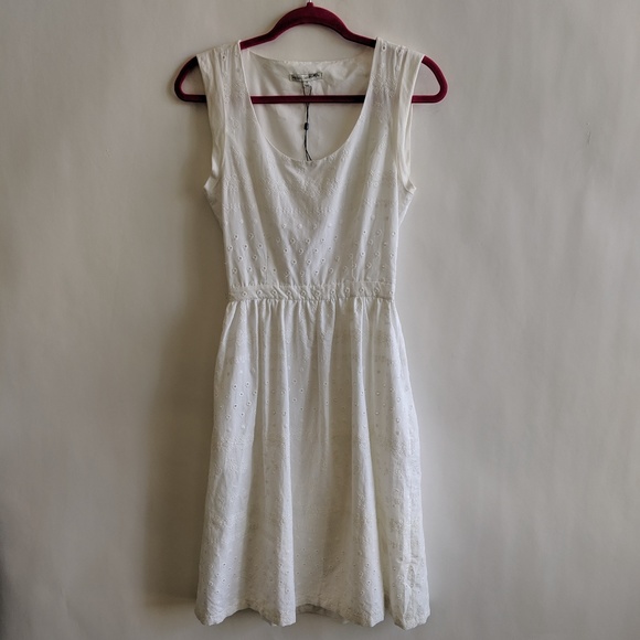 Rebecca Minkoff Dresses & Skirts - Rebecca Minkoff White Summer Dress Size O